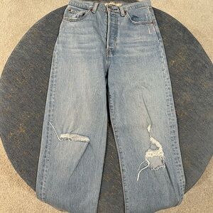 Levi’s Ribcage Jeans